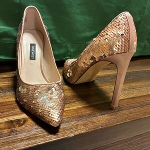 Nine West gold sequence heels